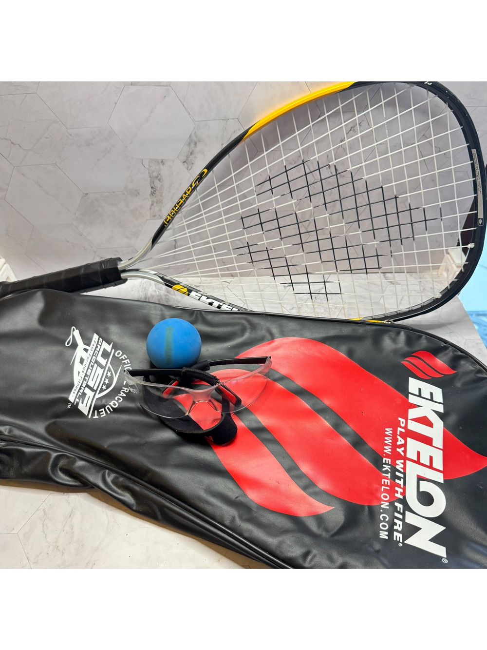 Ektelon Avenger Racquetball Racket Ball Eye Guard in Play With Fire Bag in EUC